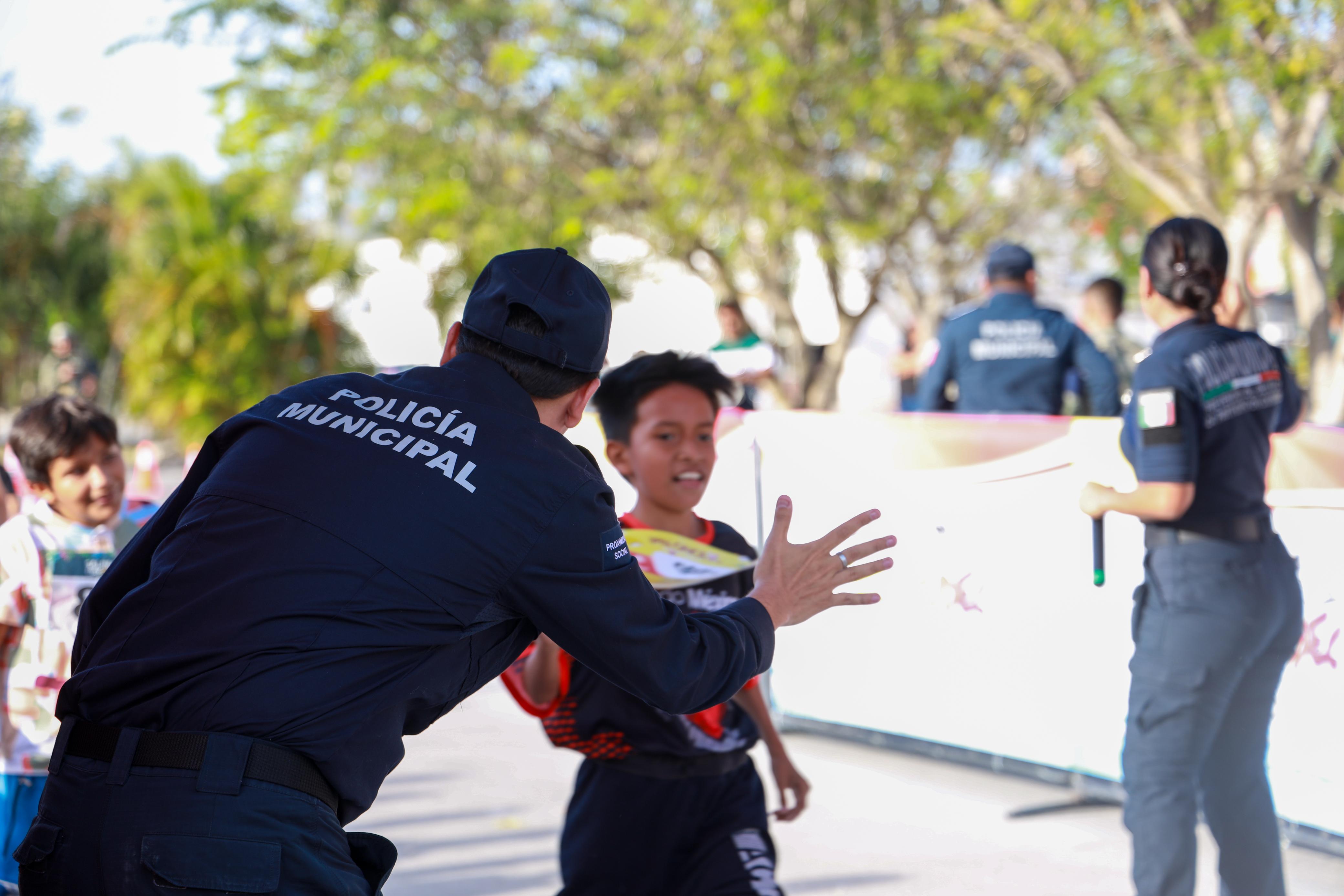 uploads/6/32/01 (1682).Jpeg